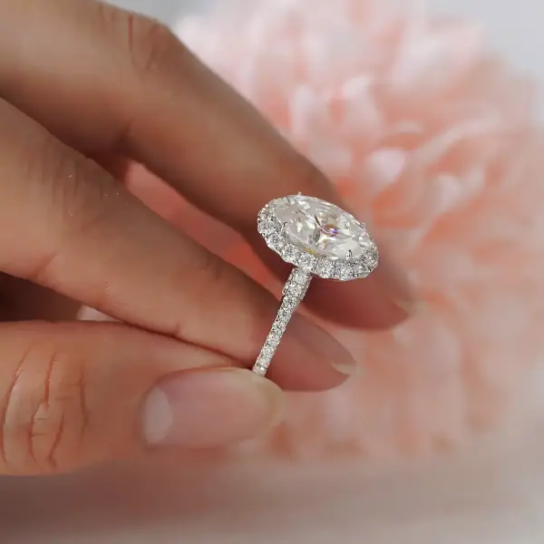 4.5ct Oval with halo and half eternity pavé band - Image 7