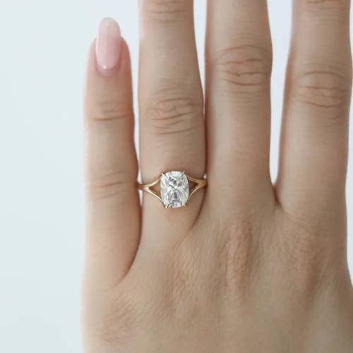 3 Ct 9x7mm Elongated Cushion Moissanite cut with split band