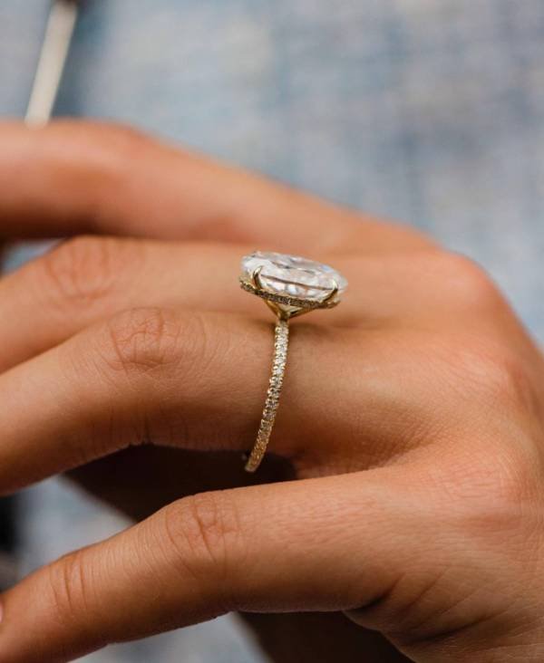 7ct 13.5x8.5mm Crushed Ice Hybrid Oval Moissanite Cut with Hidden Halo and Half Eternity Pavé Band - Image 2