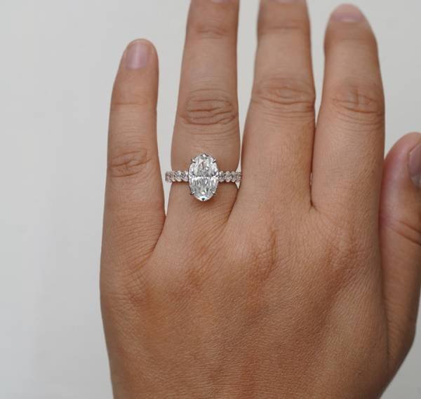 2 ct Crushed Ice Oval Cut Moissanite with Half Eternity Oval Moissanite Pavé Band - Image 2
