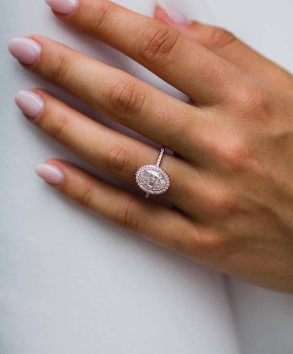 2.5 Ct  Crushed Ice or Brilliant Cut Oval Moissanite with halo and triple pavé Band - Image 2