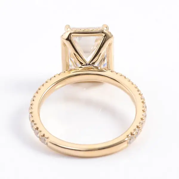 3ct Emerald Moissanite with Halo and pavé band - Image 4