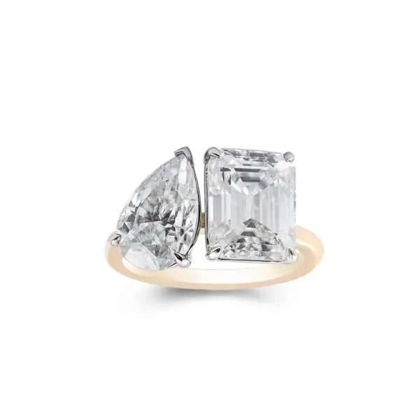 Toi Et Moi 3ct Pear & 4ct Emerald Moissanite Ring - Image 2