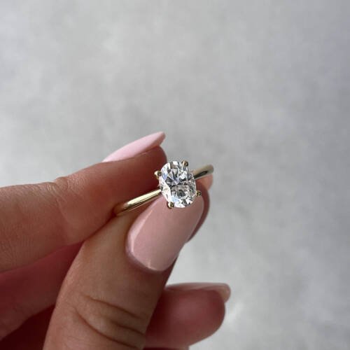 1ct Oval Moissanite With Tapered Band