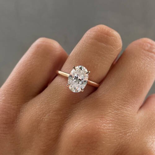 2ct Oval Moissanite Plain Solitaire Setting