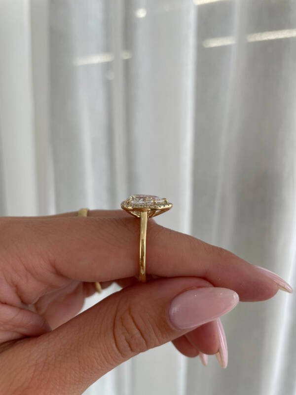 2.5ct Pear Moissanite With Halo and Cathedral - Image 2