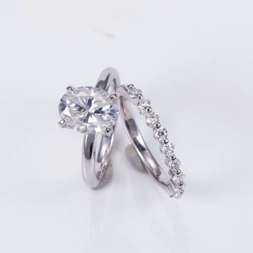 2ct Oval Moissanite Brilliant Cut With Half Eternity Bubble Band Ring Set
