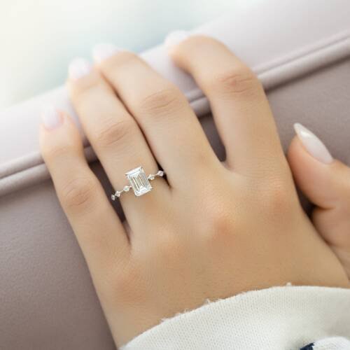 2ct Emerald Moissanite Engagement Ring