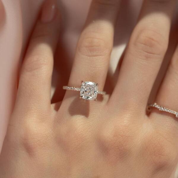 2.5ct Cushion Moissanite Engagement Ring - Image 4