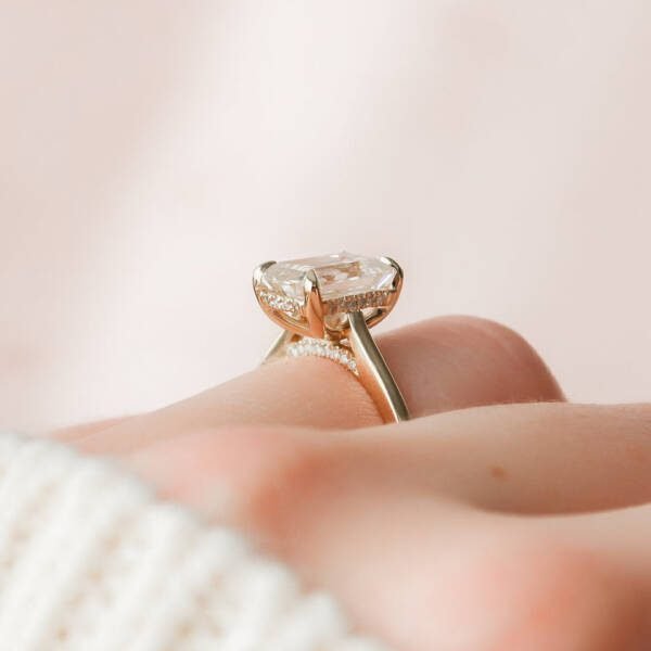 2.0CT-4.0CT Emerald Cut Moissanite Hidden Halo Engagement Ring - Image 5