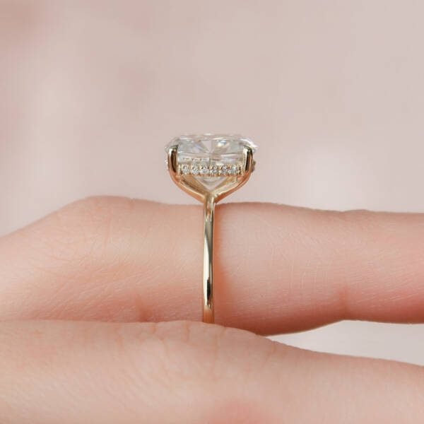 2.0CT-4.0CT Elongated Cushion Cut Moissanite Hidden Halo Engagement Ring - Image 6