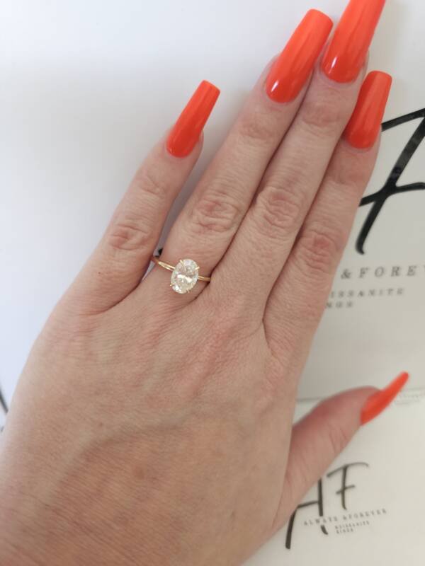 2.5ct Oval Moissanite with hidden halo