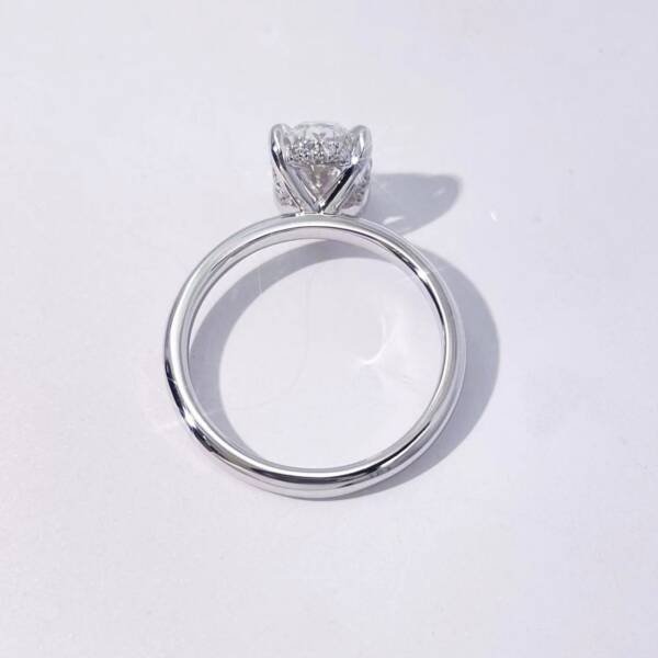 2.03ct Oval Brilliant Lab-grown Diamond Engagement Ring - Image 3