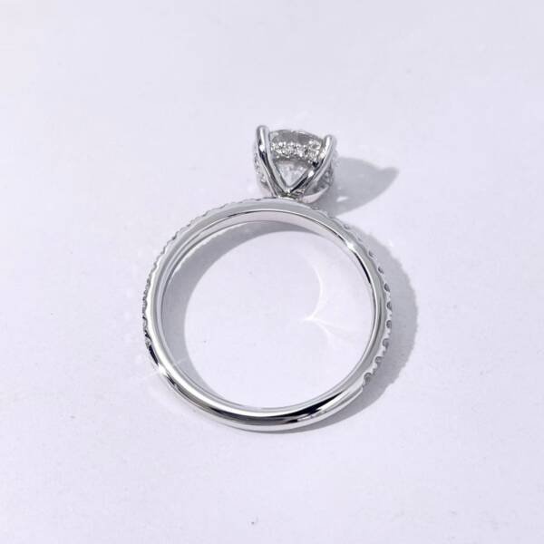 1.32ct Brilliant Round Lab-grown Diamond Engagement Ring - Image 8