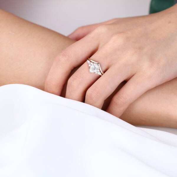 1.5ct Pear Moissanite Cluster Bridal Ring Set - Image 2