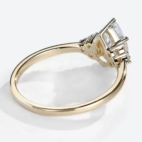 1.2ct Pear Lab-grown Diamond Engagement Ring - Image 3