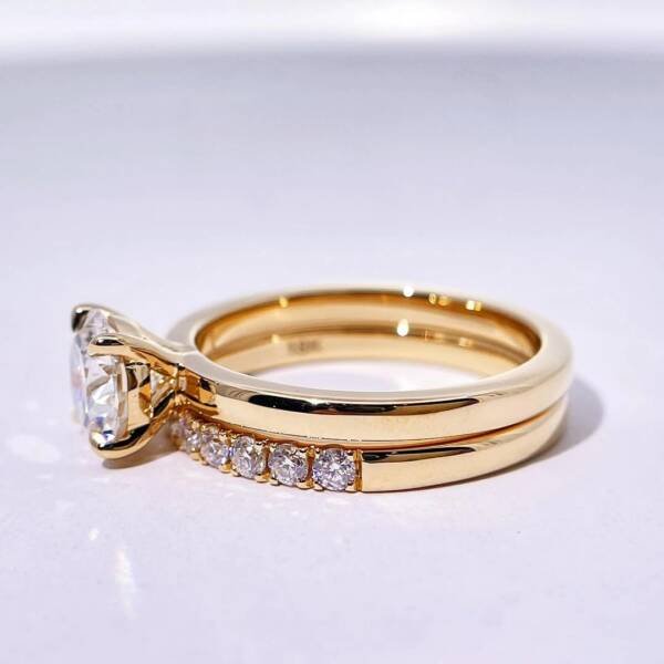 1.2ct Brilliant Round Moissanite Ring Set - Image 2