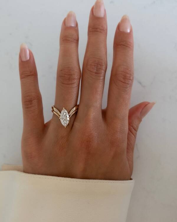2ct Marquise With Matching Paved Curved Open Band
