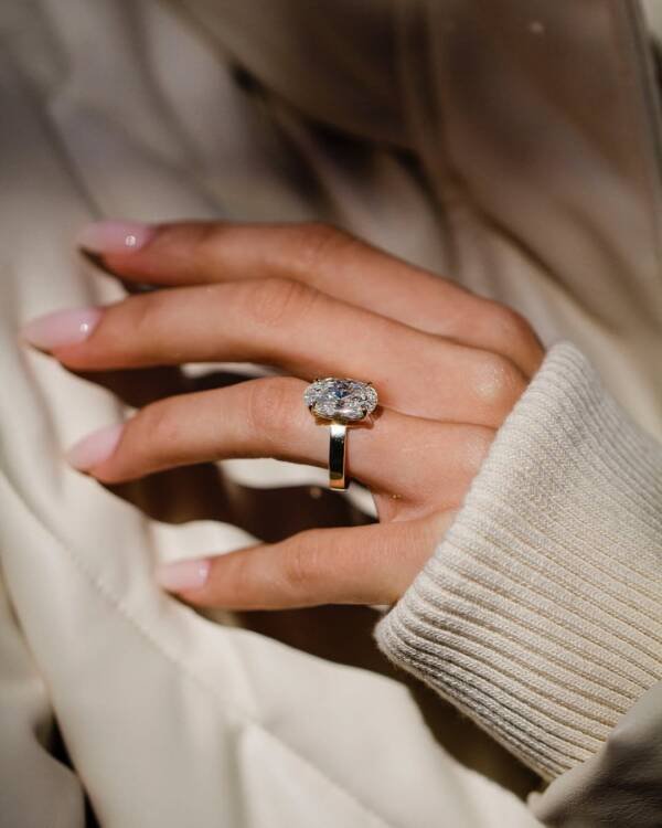 5.1ct Oval Brilliant Lab-grown Diamond Engagement Ring - Image 4